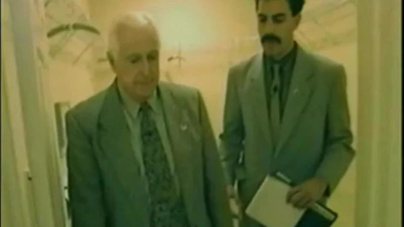 Кадры из сериала Али Джи Шоу (2000)